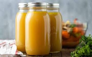 طعم دهنده عالی برای غذاهات آماده کن| طرز تهیه عصاره مرغ!