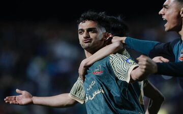 مس رفسنجان به دنبال دو وینگر جوان پرسپولیس: چالش ترافیک و تصمیم هاشمیان