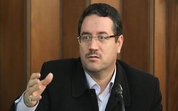 وزیر صنعت، معدن و تجارت: جلوگیری از خام فروشی مواد معدنی در دستور کار قرار گرفت