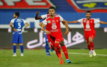 ستاره پرسپولیس ماندنی است؟