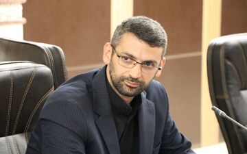 
۶٠ دستگاه اتوبوس‌ به شرکت‌کنندگان در جشن سلام فرمانده ٢ خدمات‌رسانی کردند 