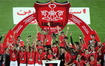 جشن قهرمانی پرسپولیس در یکی از رستوران‌های مدرن تهران