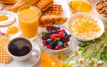 راه جلوگیری از پرخوری تو ساعات کاری و وسط کار