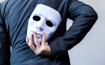 تست شخصیت‌شناسی تصویری | یک حلقه انتخاب کن تا شخصیتت آشکار بشه
