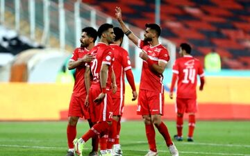 عصبانیت شدید هواداران پرسپولیس از آل کثیر ؛ چرا اصرار می کرد؟