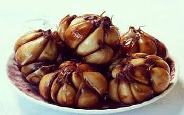 به روش بازاری سیر ترشی درست کن!