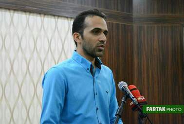  نشست هم‌اندیشی تورلیدرها برای جذب گردشگر  در سالن آناهیتا هتل پارسیان کرمانشاه 