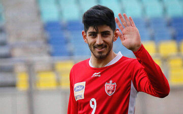 ادامه نابودی پرسپولیس، فوق‌ستاره سرخ‌ها هم رفتنی شد 
