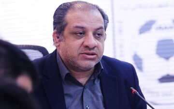 مهدی: اگر زنوزی مالک دو باشگاه است، از طرف دو باشگاه صحبت نکند