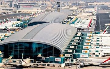 برخورد دو هواپیما در فرودگاه دبی
