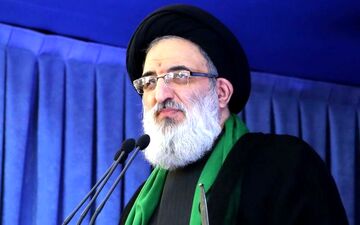 نماینده ولی فقیه در استان البرز: نیازمند مجلس انقلابی هستیم