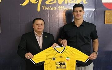 نیازمند با سپاهان تمدید کرد 