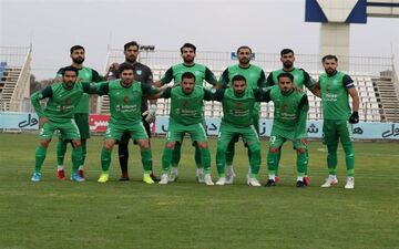 ماشین سازی بدون غایب به مصاف استقلال می رود