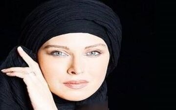  پوشش خانم بازیگر کم پیدا در یک مراسم/تصاویر