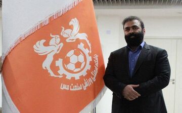 محمودی نیا در مس کرمان ماندنی شد