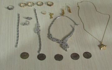 فرمانده انتظامی گرمه: سارقان طلا و جواهرات در گرمه به دام افتادند