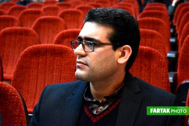 برگزاری عصر شعر و موسیقی بهار در تالار وحدت و تجلیل از روسای انجمن‌های ادبی 