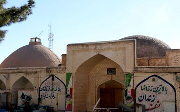 خطر کناره‌گیری مدیریت شهری سمنان از مرمت کاروانسرای عباسی
