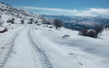 تعطیلی مدارس همدان به علت بارش برف