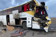 ۲۸ مصدوم در پی برخورد اتوبوس با تریلی در محور سبزوار - داورزن