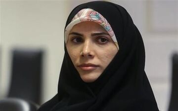 دختر «سوپر نجومی‌بگیر» به جمع حامیان روحانی پیوست + عکس 