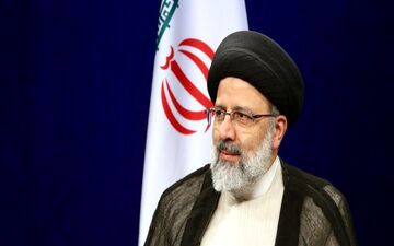 آیت الله رئیسی: لایحه مقابله با خشونت علیه زنان در قوه قضائیه در حال جمع‌بندی نهایی است