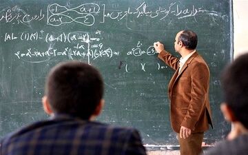 پرداخت مطالبات معلمان در روزهای پایانی سال