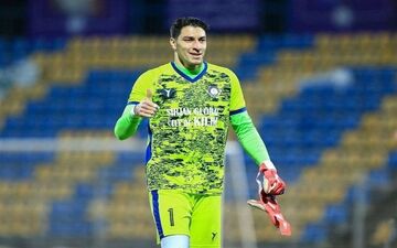 اخباری رسماً به گل‌گهر پیوست؛ پرسپولیس از جذب دروازه‌بان ملی‌پوش بازماند