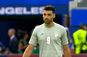 لحظاتی از گرم کردن بازیکنان ایران پیش از بازی با نیوزیلند + ویدئو
