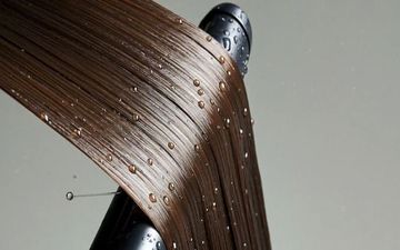همه چیز درباره تخلخل مو؛ کلید طلایی داشتن موهای درخشان و سالم