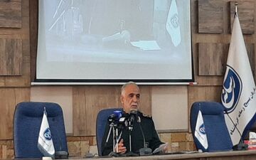   دفاع ما از بی‌عدالتی و ناهنجاری نیست نمی‌خواهیم دشمنان کشور را به نابودی بکشانند