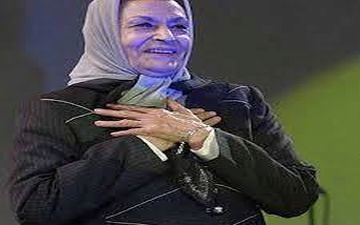 کیک جالب جشن تولد۹۰ سالگی  بانو ژاله علو (عکس)