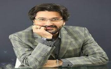 «امیرحسین مدرس» در کنار یار و همراهش