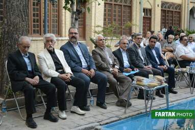 برپایی محفل ادبی شعر و شعور به همت کمسون فرهنگی شورای شهر کرمانشاه و سازمان فرهنگی، اجتماعی، گردشگری و ورزشی شهرداری کرمانشاه 