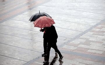 رگبار باران و تندباد در راه تهران؛ هشدار هواشناسی پایتخت