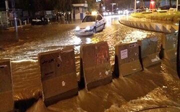 خسارت ۱۵ میلیاردی طوفان مهران به جاده‌های ایلام