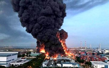 انفجار در شهر «بریستول» انگلیس چند زخمی برجای گذاشت