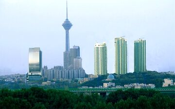 تهران پایتخت می ماند یا نه؟