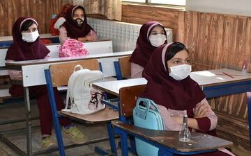  کلاس هفتمی ها زبان فرانسه یاد میگیرند