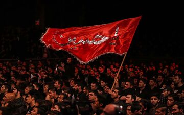 جزئیاتی از مراسم عزاداری دهه اول محرم در دانشگاهها
