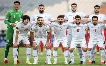 
کاروان تیم ملی ایران با استقبال مردم وارد تهران شد 