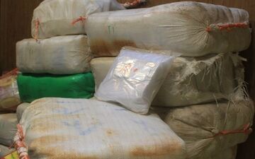  درگیری مسلحانه تکاوران پلیس با سوداگران مرگ در سیستان و بلوچستان؛ حدود ۲ تن موادمخدر کشف شد