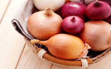 این افراد پیاز نخورند