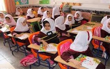ساعات کاری مدارس در رمضان تغییری نمی‌کند