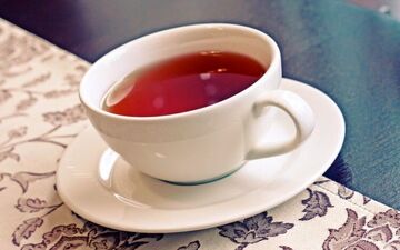 بهتر است چای بنوشیم یا نه؟