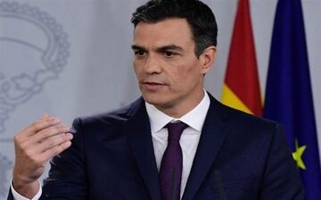 در پی ابتلای ماکرون به کرونا؛ نخست وزیر اسپانیا به قرنطینه رفت
