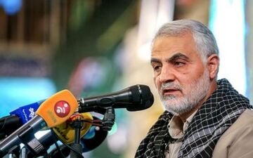  سرلشکر ‌سلیمانی: قدرت مردم مذهبی قابل مواجهه و برخورد نیست و کسی نمی‌تواند آن را شکست دهد