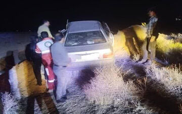 ۴ مصدوم و یک فوتی در پی تصادف پراید با پل در آباده