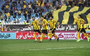  پاداش در انتظار طلایی پوشان