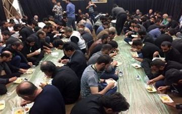 ۵ هزار نفر میهمان سفره‌های کریمانه در امامزدگان خراسان‌جنوبی شدند